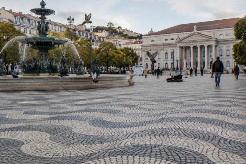 Like a Local, Lisbon between music and colors
