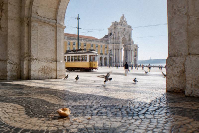 Alfama Secrets, Hi Lisbon